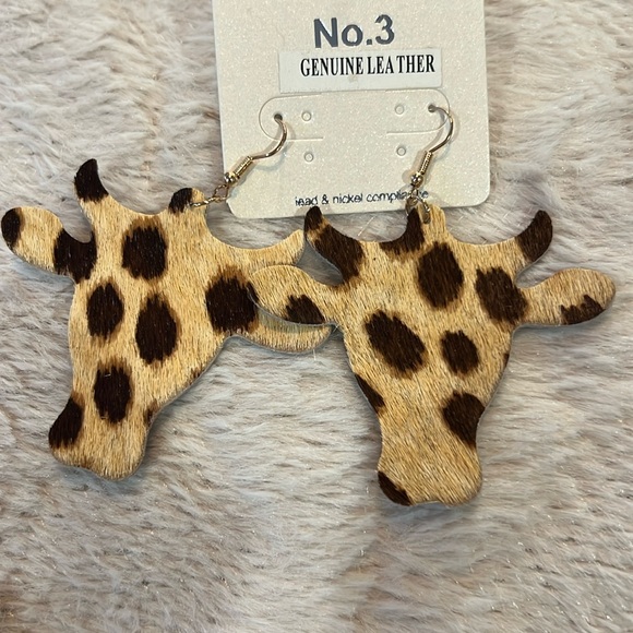 STEER HAIR-CALF earrings - Picture 1 of 5